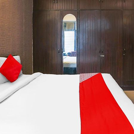 Hotel O Royal Galaxy New Delhi Eksteriør bilde