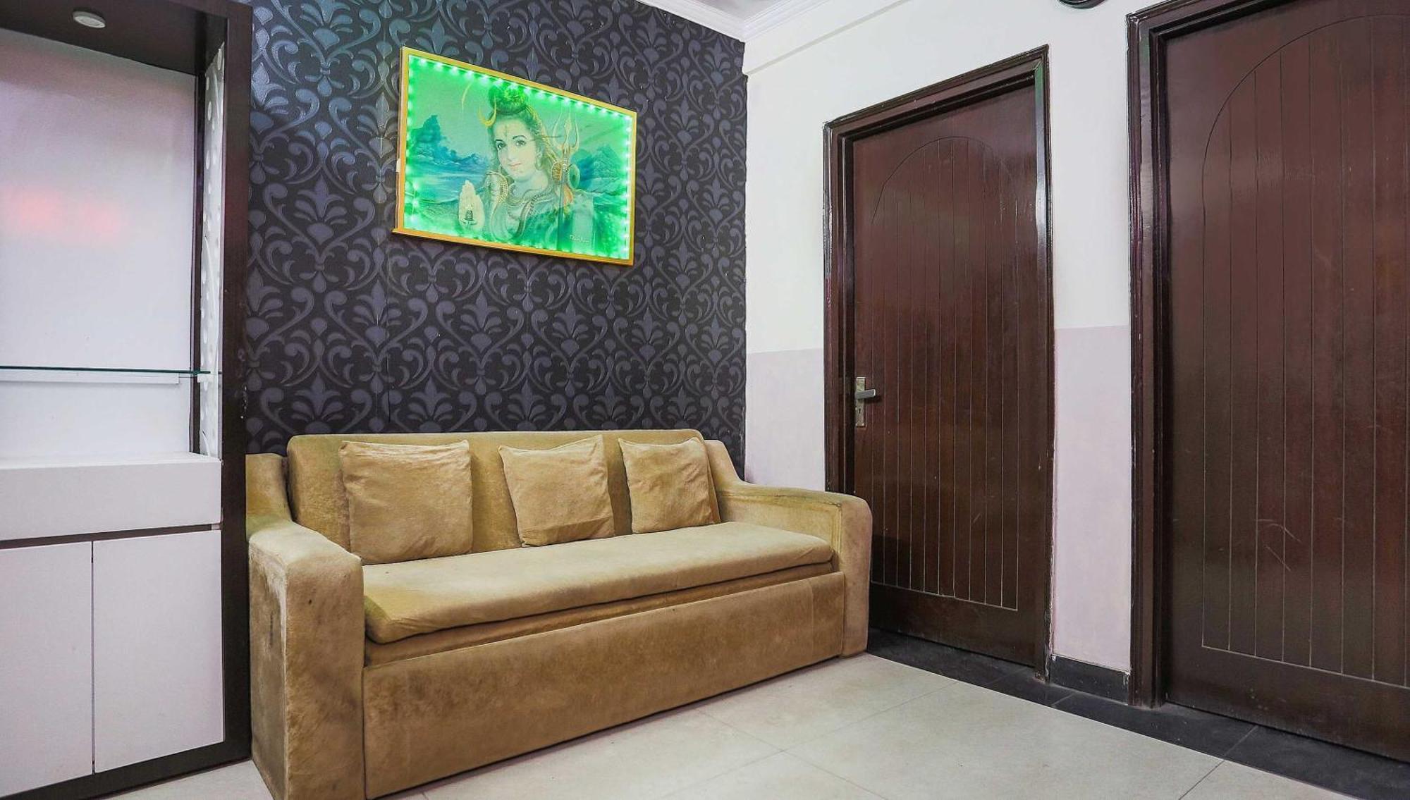 Hotel O Royal Galaxy New Delhi Eksteriør bilde