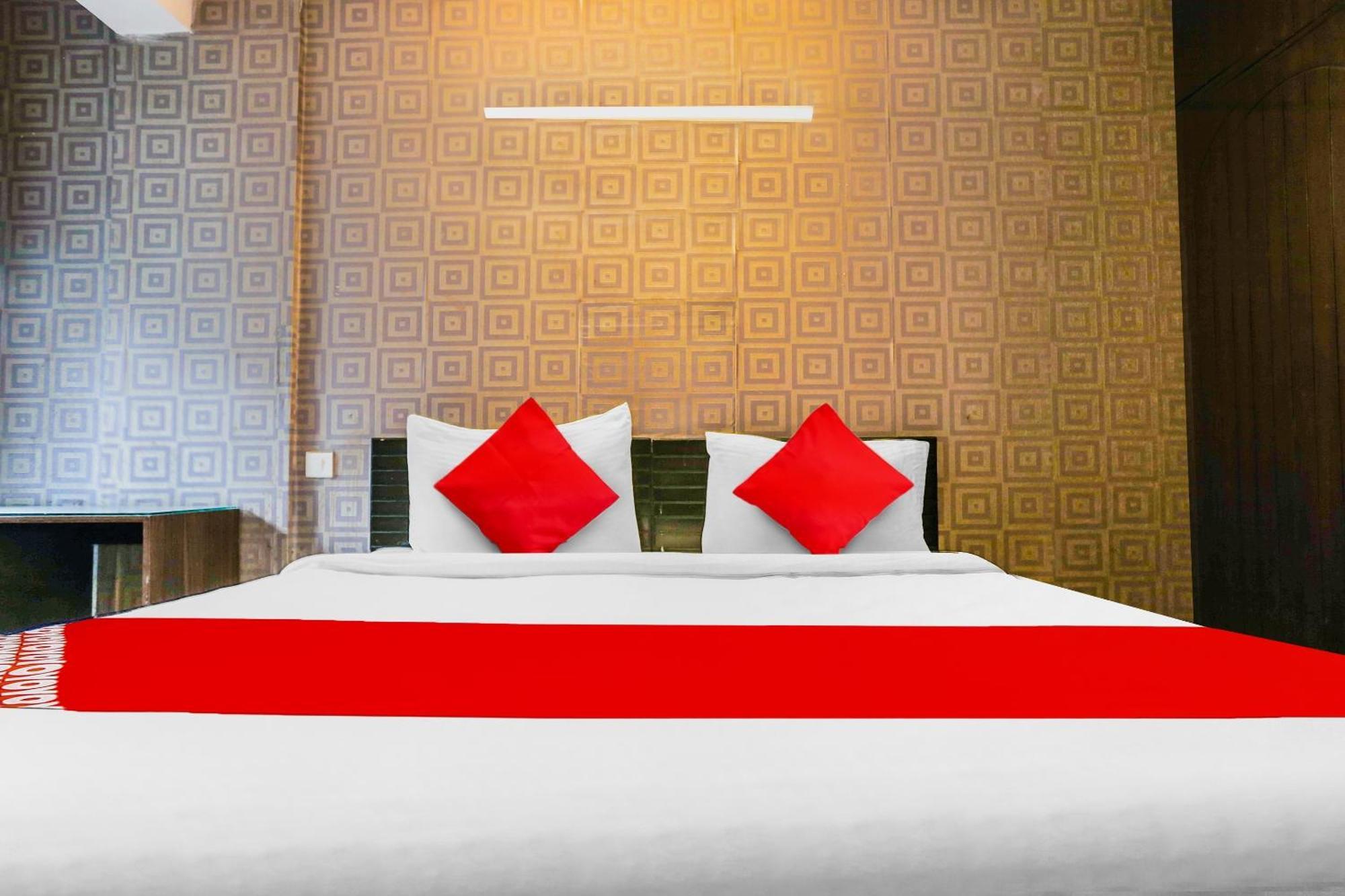 Hotel O Royal Galaxy New Delhi Eksteriør bilde