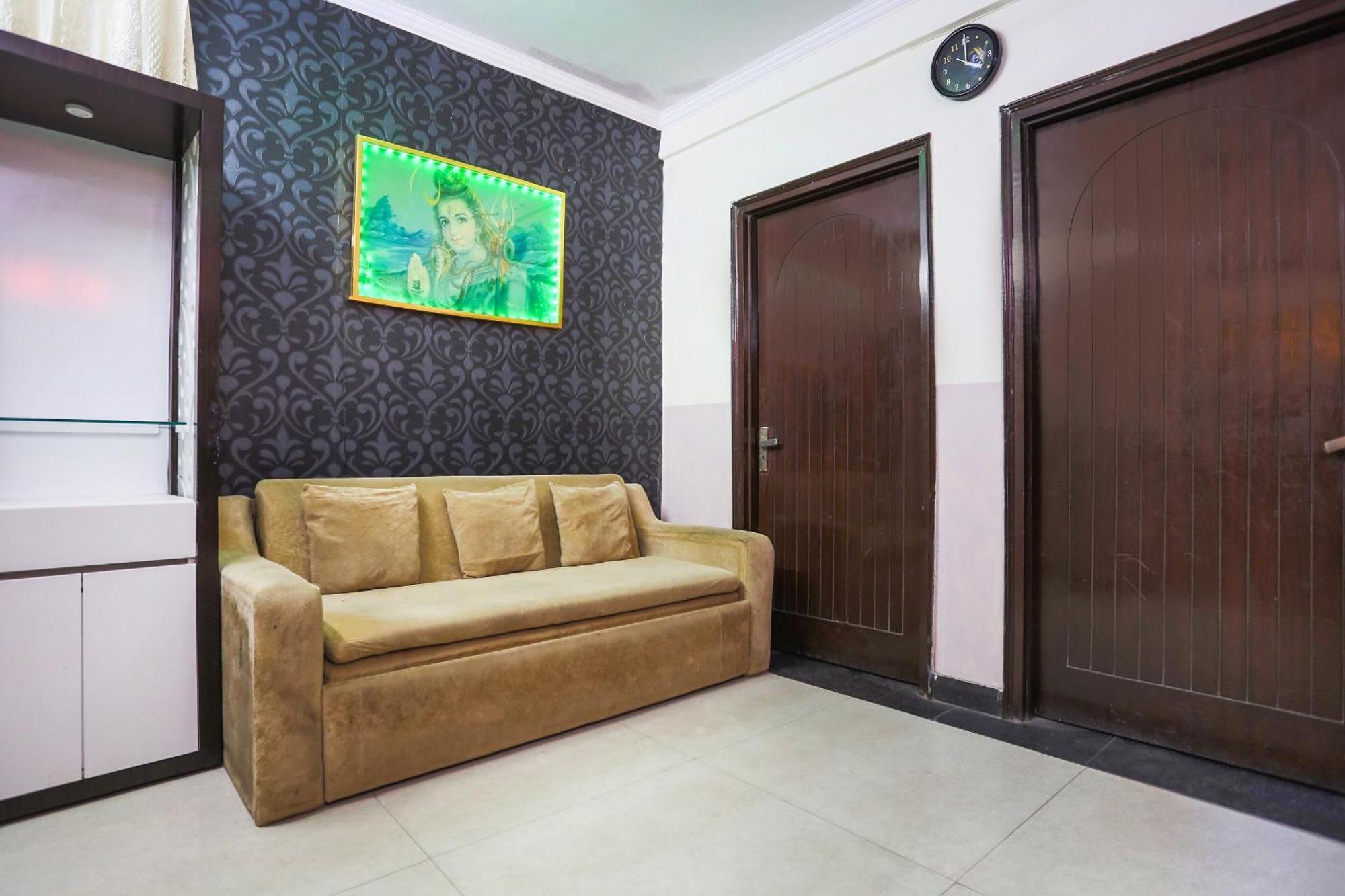 Hotel O Royal Galaxy New Delhi Eksteriør bilde