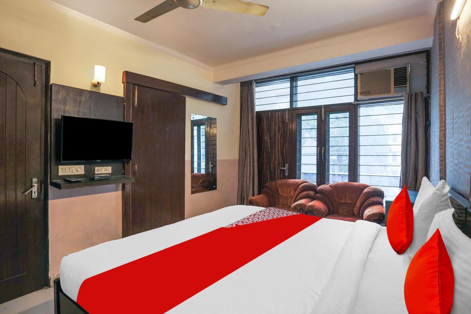 Hotel O Royal Galaxy New Delhi Eksteriør bilde